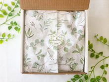 Load image into Gallery viewer, Tea mug gift set for mom - FREE SHIPPING